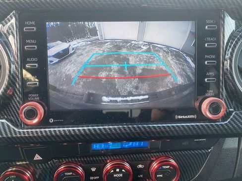 Used 2021 Toyota Tacoma SR5 image 21