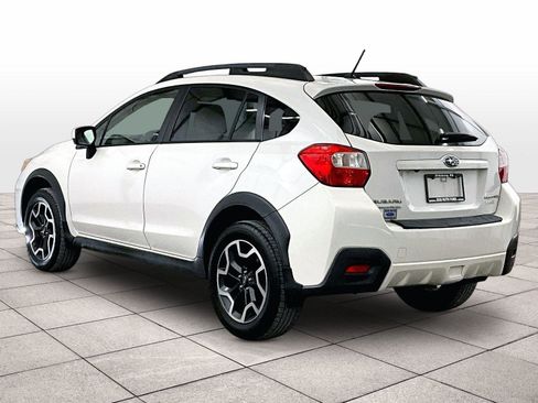Used 2017 Subaru Crosstrek 2.0i Premium image 10