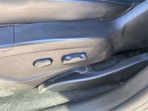 Used 2019 Buick Encore Preferred image 21