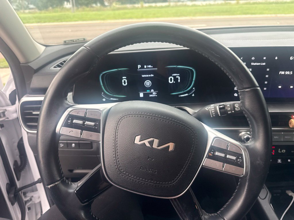 Certified 2024 Kia Telluride S FWD image 7