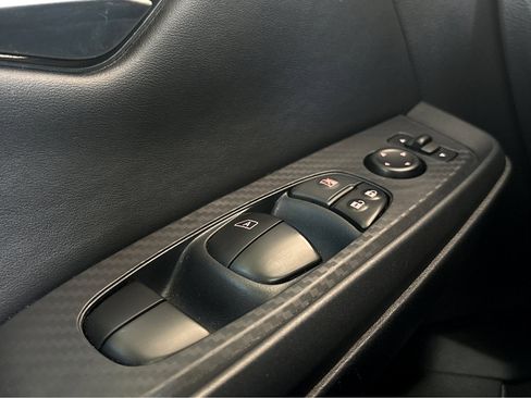 Used 2024 Nissan Sentra SV w/ Trunk Package image 20