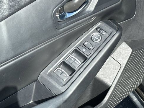 Certified 2023 Honda Accord EX image 11