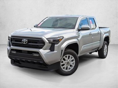 New 2025 Toyota Tacoma SR5