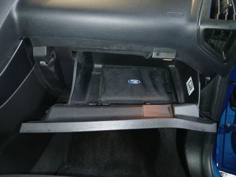 Used 2017 Ford Focus SE FWD image 48