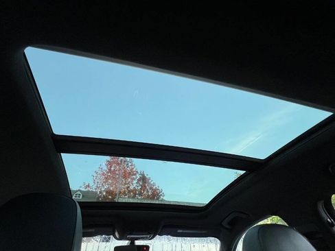 Used 2016 Audi Q3 2.0T Prestige image 23