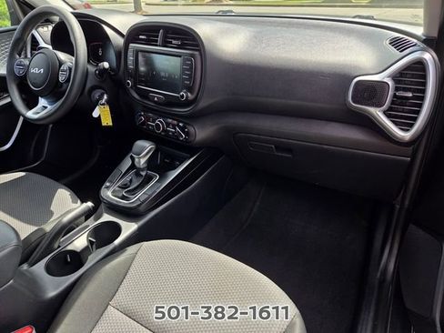 Used 2024 Kia Soul LX w/ Option Group 015 FWD image 19