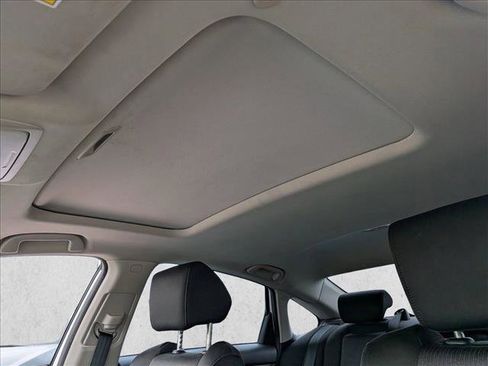 Used 2018 Honda Accord EX image 16