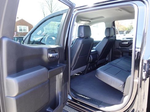 Used 2024 GMC Sierra 1500 Pro w/ Graphite Edition image 18