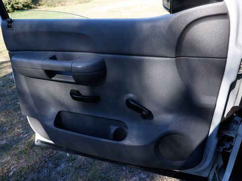 Used 2007 Chevrolet Silverado 1500 W/T image 29