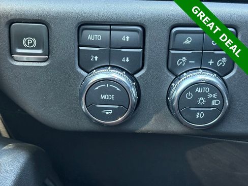 Used 2024 GMC Sierra 1500 SLT w/ SLT Premium Plus Package AWD/4WD image 20