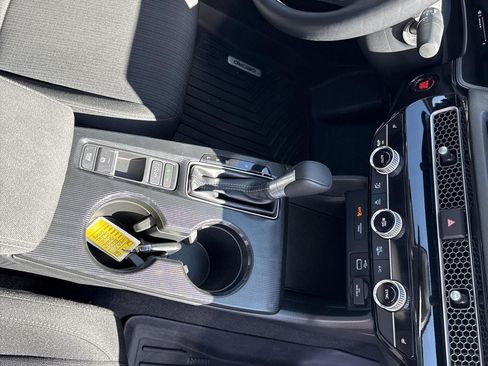 Certified 2024 Honda Civic EX image 32