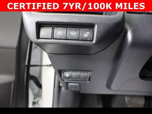 Used 2024 Toyota Prius XLE image 21