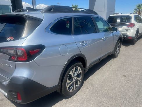 Used 2020 Subaru Outback Limited w/ Popular Package #2 AWD/4WD image 7