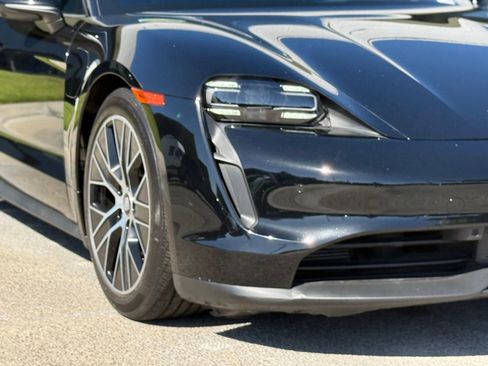 Used 2024 Porsche Taycan RWD image 9