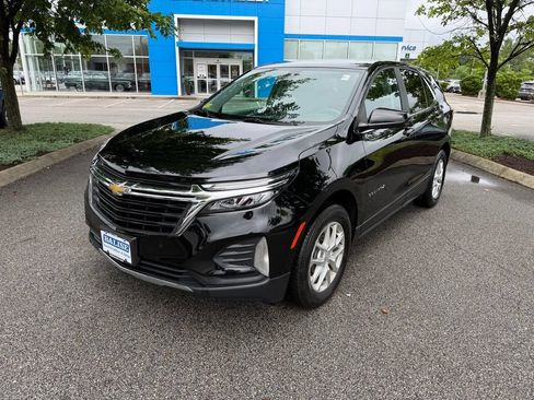 Used 2023 Chevrolet Equinox LT AWD/4WD image 9