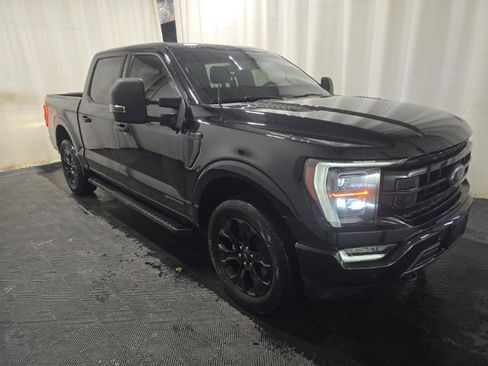 Used 2022 Ford F150 Lariat w/ Equipment Group 502A High image 3