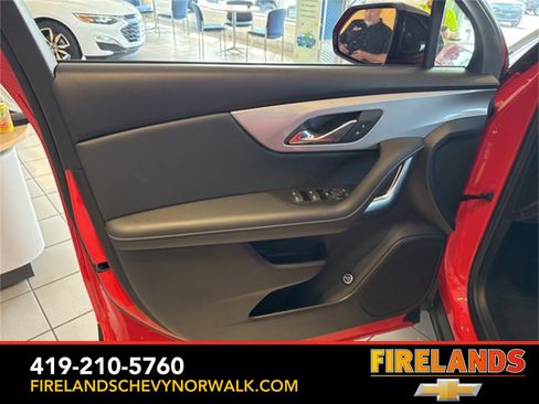 New 2025 Chevrolet Blazer LT w/ Convenience Package image 15