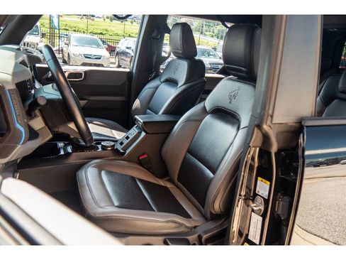 Used 2022 Ford Bronco Black Diamond AWD/4WD image 11