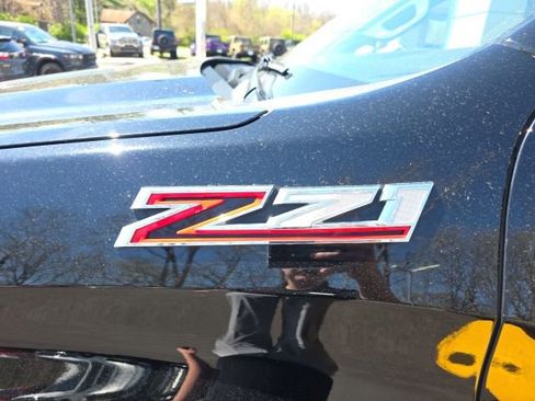 Used 2022 Chevrolet Silverado 1500 LT Trail Boss w/ Safety Package image 4