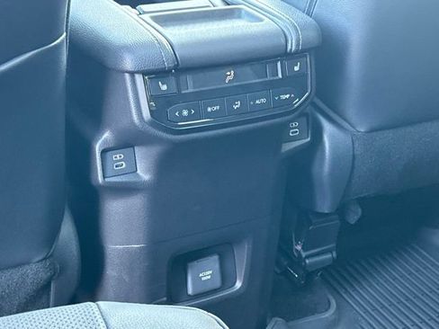 Certified 2025 Toyota Grand Highlander AWD image 38