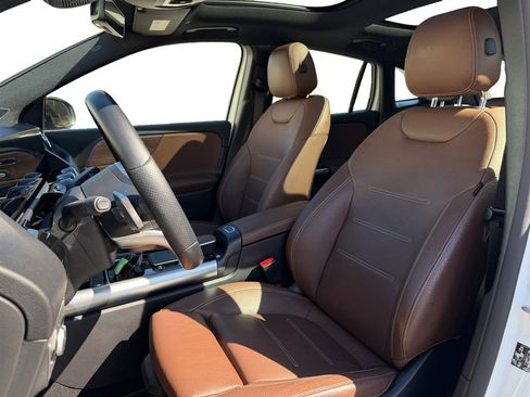 Used 2021 Mercedes-Benz GLA 35 AMG 4MATIC image 10