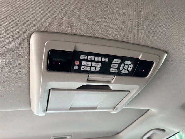 Used 2014 Honda Odyssey Touring image 31