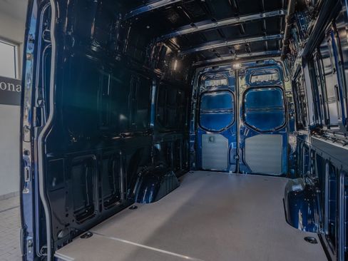 New 2026 Mercedes-Benz Sprinter 2500 image 28