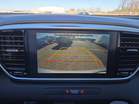 Used 2020 Kia Sportage S w/ S Premium Package image 16