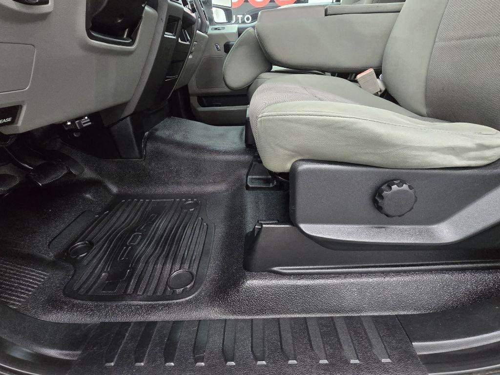 Used 2018 Ford F350 XL w/ Power Equipment Group RWD image 11