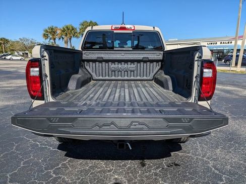 New 2026 GMC Canyon Denali image 13