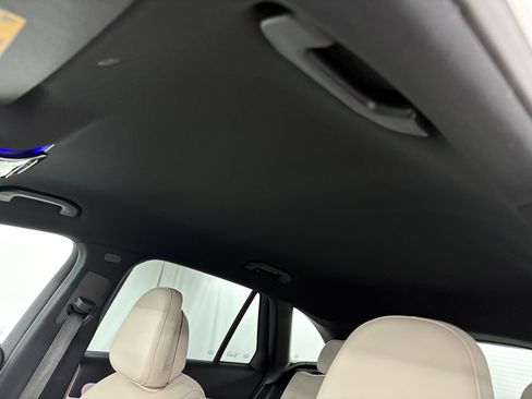 Certified 2025 Mercedes-Benz GLC 350e 4MATIC image 22