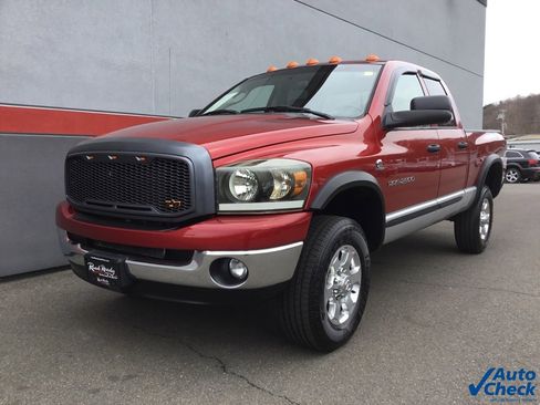 Used 2006 Dodge Ram 2500 Truck SLT image 5