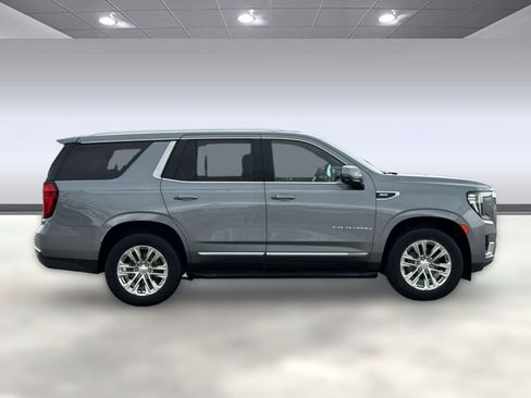 Used 2022 GMC Yukon SLT w/ SLT Premium Package RWD image 8