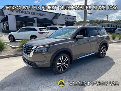 Used 2025 Nissan Pathfinder Platinum