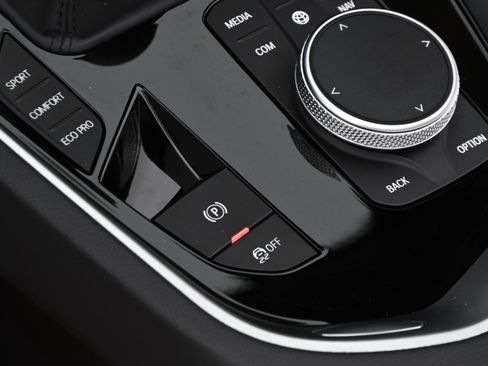 Used 2026 BMW Z4 M40i w/ Premium Package image 20