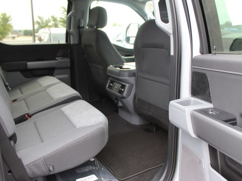 New 2026 Ford F250 XLT w/ XLT Premium Package AWD/4WD image 14