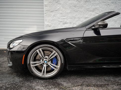 Used 2018 BMW M6 Convertible w/ Executive Package image 11