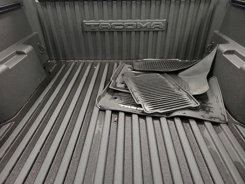 Used 2024 Toyota Tacoma TRD Sport w/ TRD Sport Upgrade Package image 10