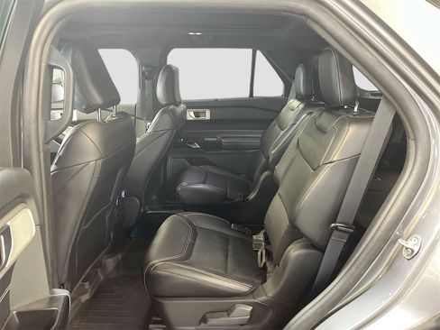 Used 2024 Ford Explorer ST w/ Equipment Group 401A image 25