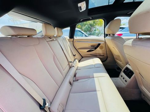 Used 2015 BMW 328i Gran Turismo xDrive image 15