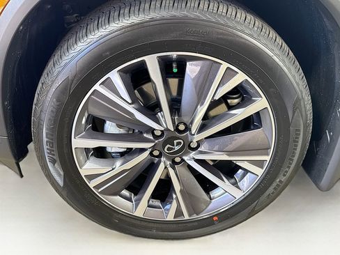 New 2026 INFINITI QX60 Luxe image 41