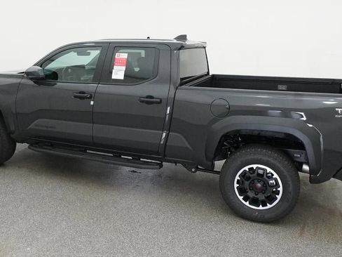 New 2026 Toyota Tacoma TRD Off-Road AWD/4WD image 4