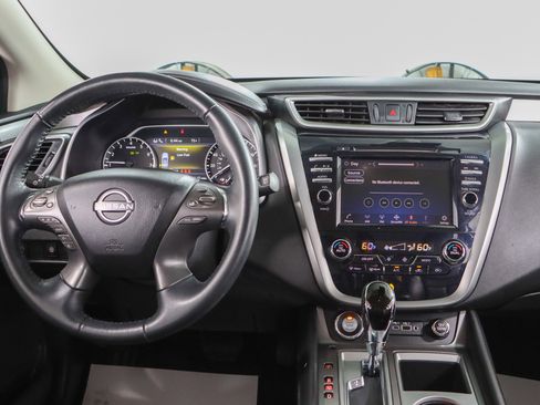 Used 2023 Nissan Murano SV AWD/4WD image 17