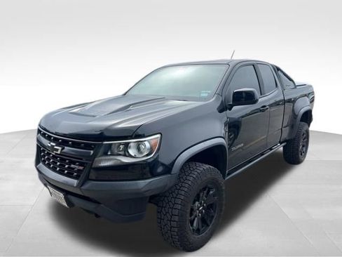 Used 2018 Chevrolet Colorado ZR2 w/ ZR2 Midnight Special Edition AWD/4WD image 16