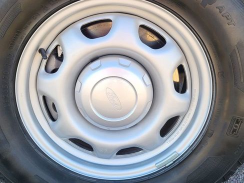 Used 2021 Ford F150 XL w/ Equipment Group 101A High RWD image 13