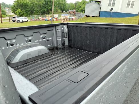 Used 2024 Chevrolet Silverado 1500 Custom AWD/4WD image 14