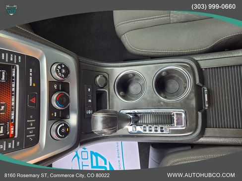 Used 2013 GMC Acadia SLE image 19