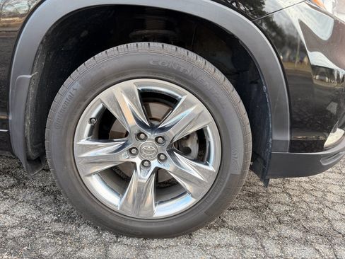 Used 2015 Toyota Highlander Limited image 9