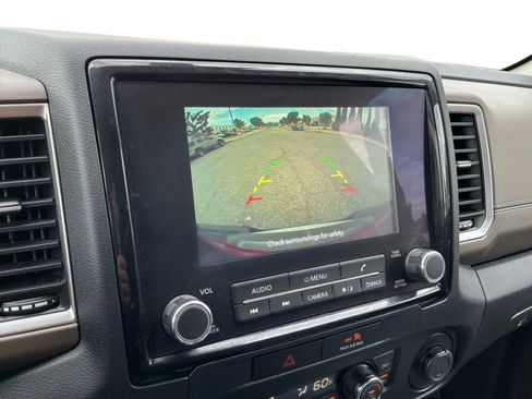 Used 2022 Nissan Frontier SV RWD image 13