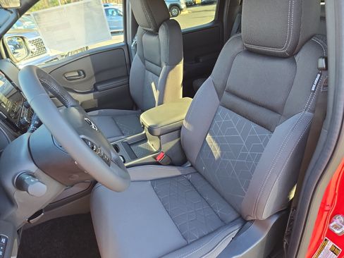 New 2026 Nissan Frontier SV image 14